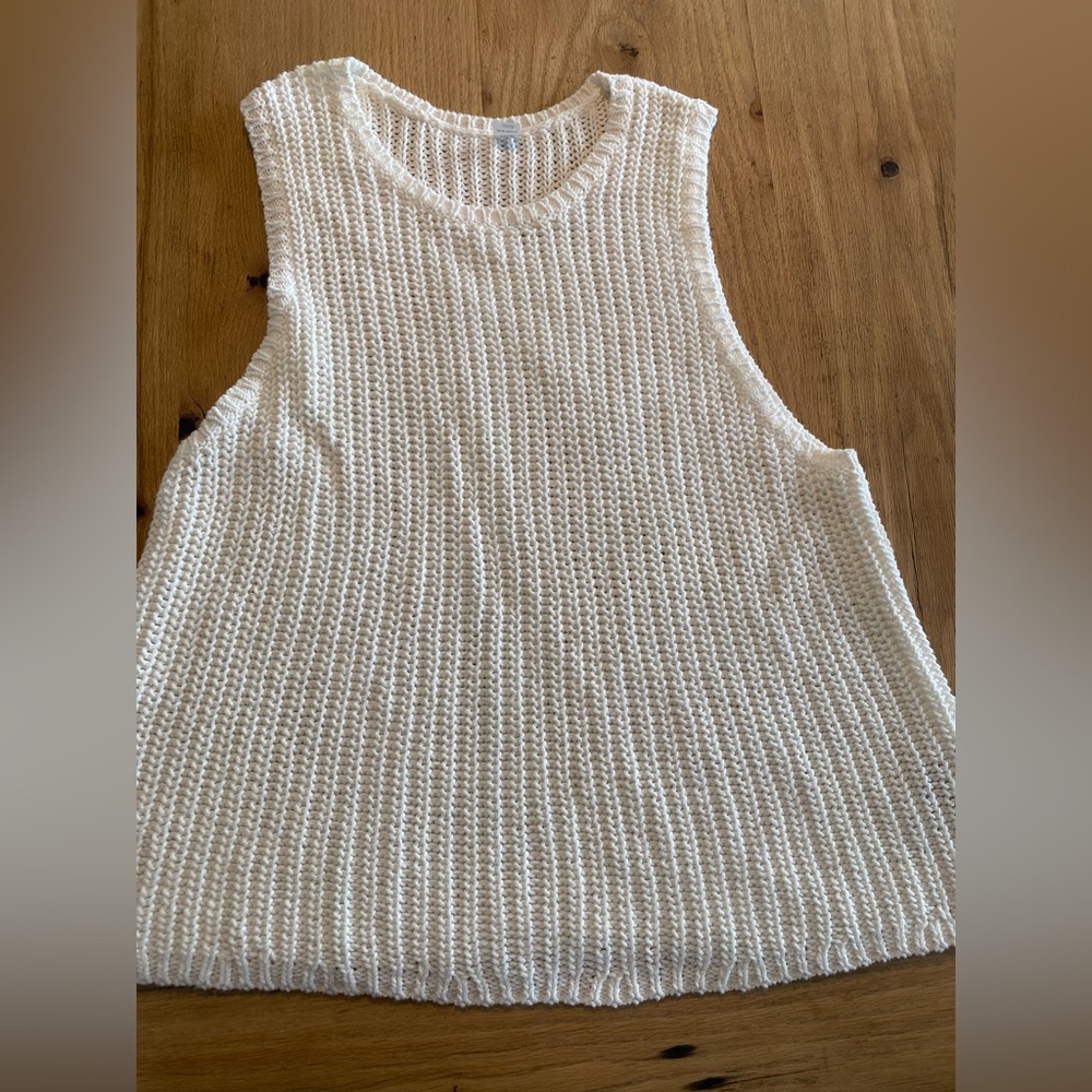 Old Navy Cream Knit Sleeveless Tank Top